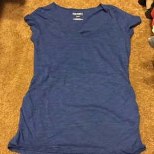 Old navy maternity T-shirt